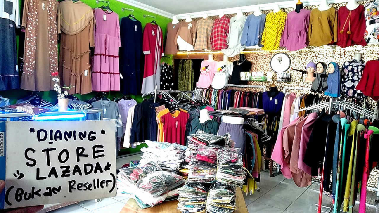 Dianing Store