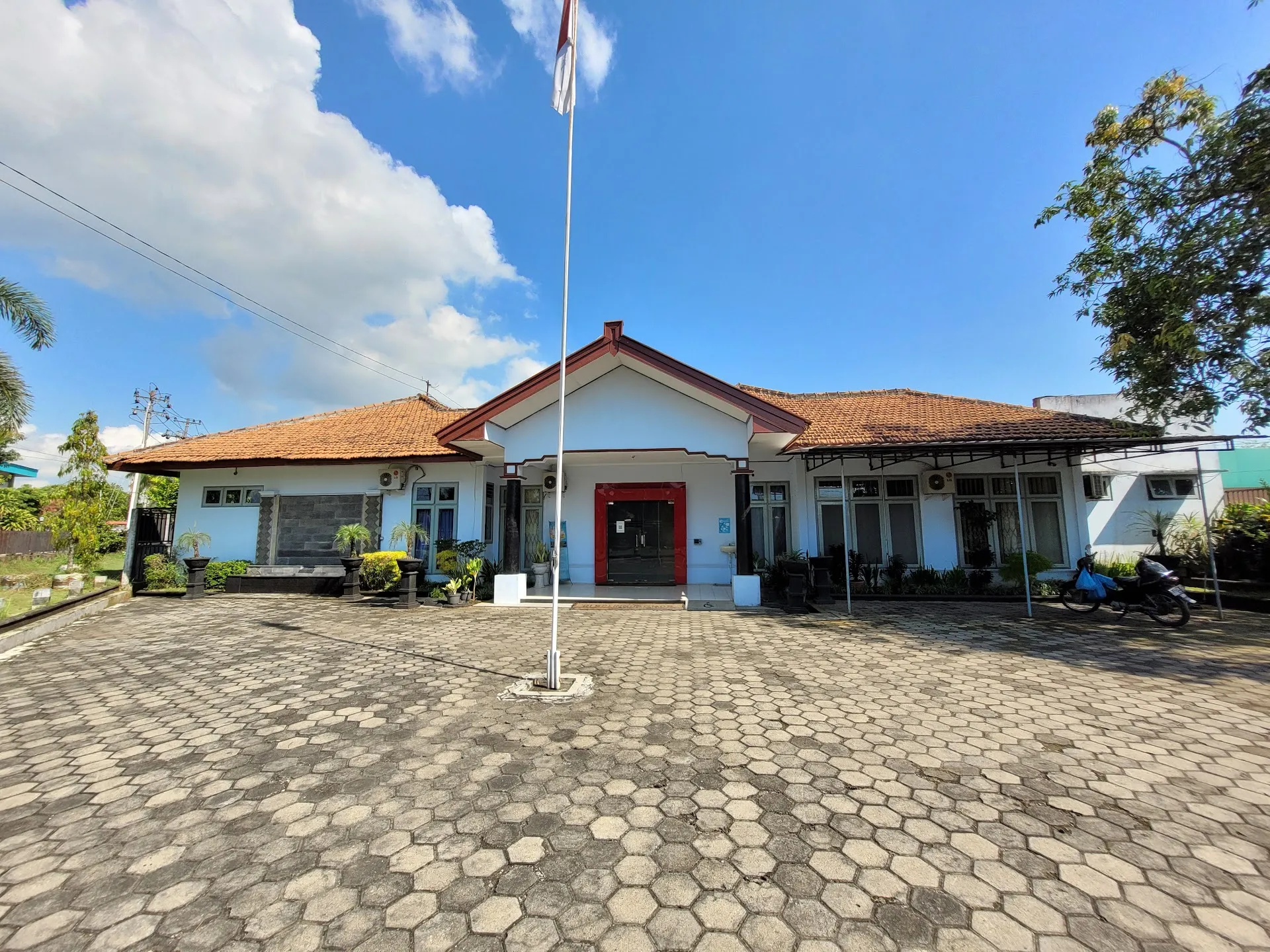 Dinas Perdagangan Koperasi Usaha Kecil dan Menengah Kabupaten Cilacap