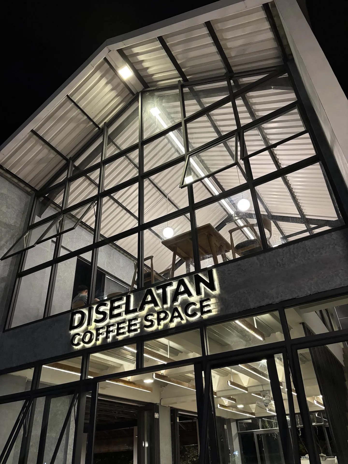 Diselatan Coffee Space