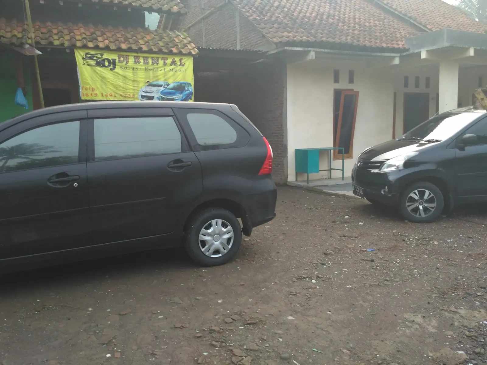 DJ Rent Car