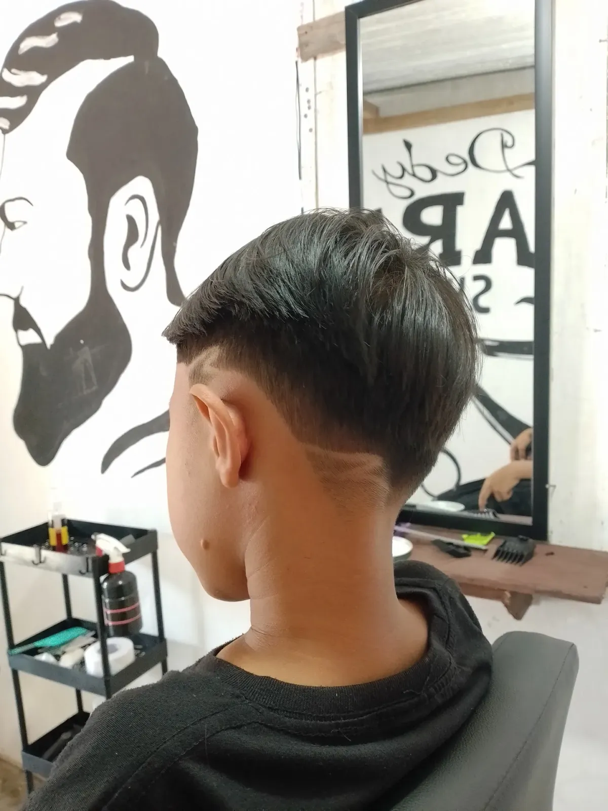 DM HOUSE CUT STUDIO