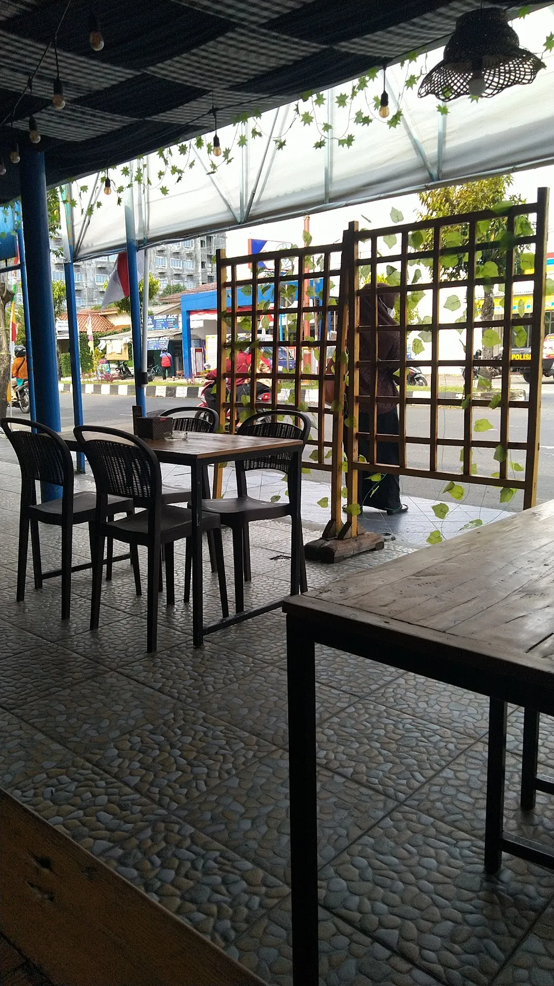 EDUCOFFEE CILACAP