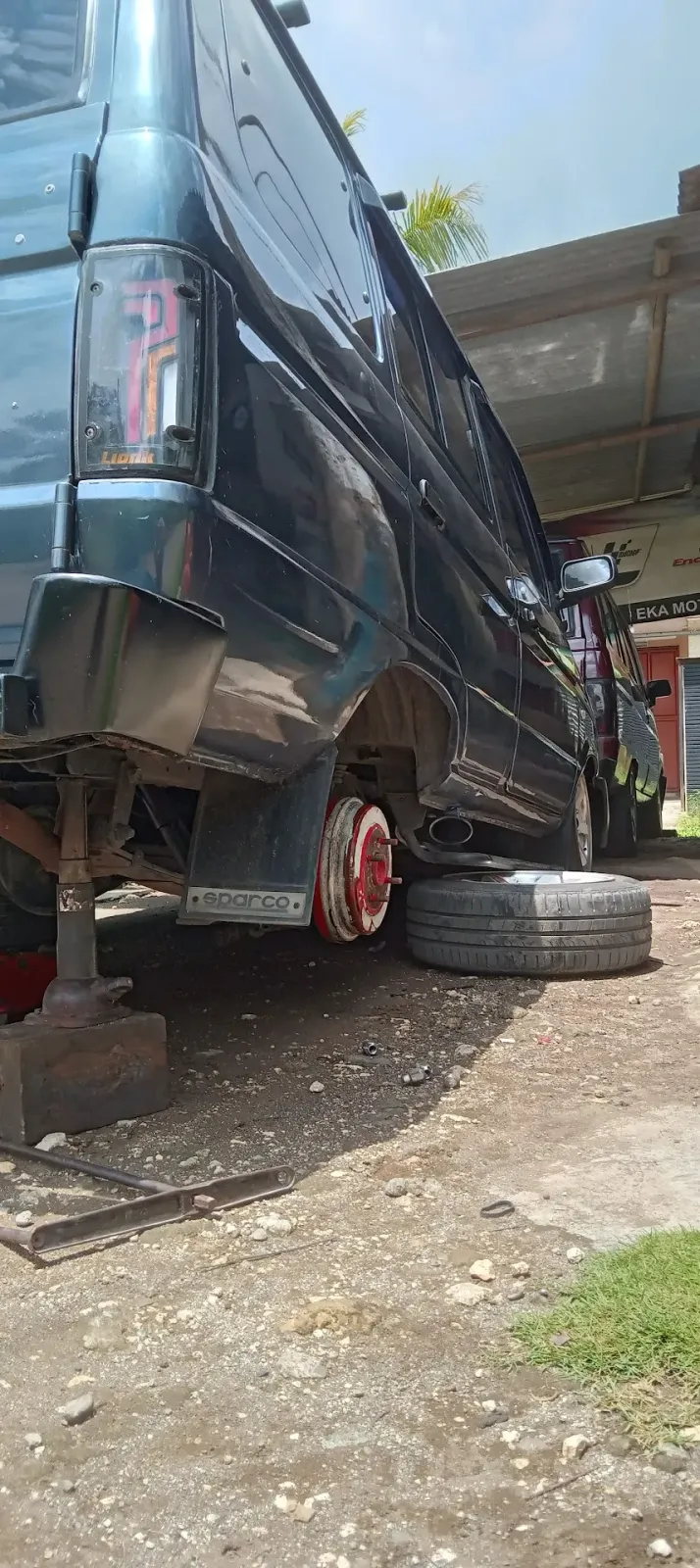 Eka Motor Painting & Modifikasi