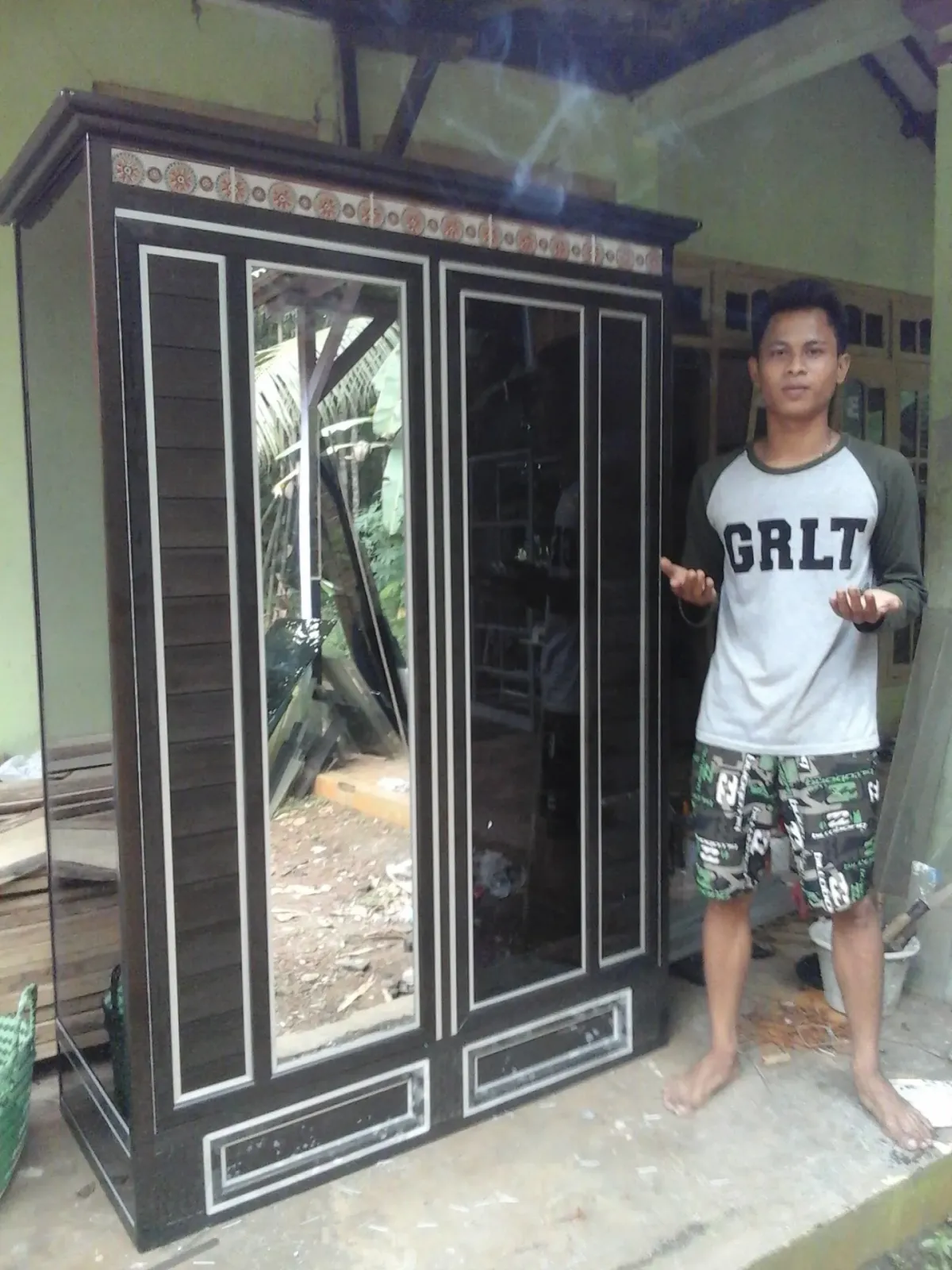 Era Usaha jaya Aluminium Sangali Punya