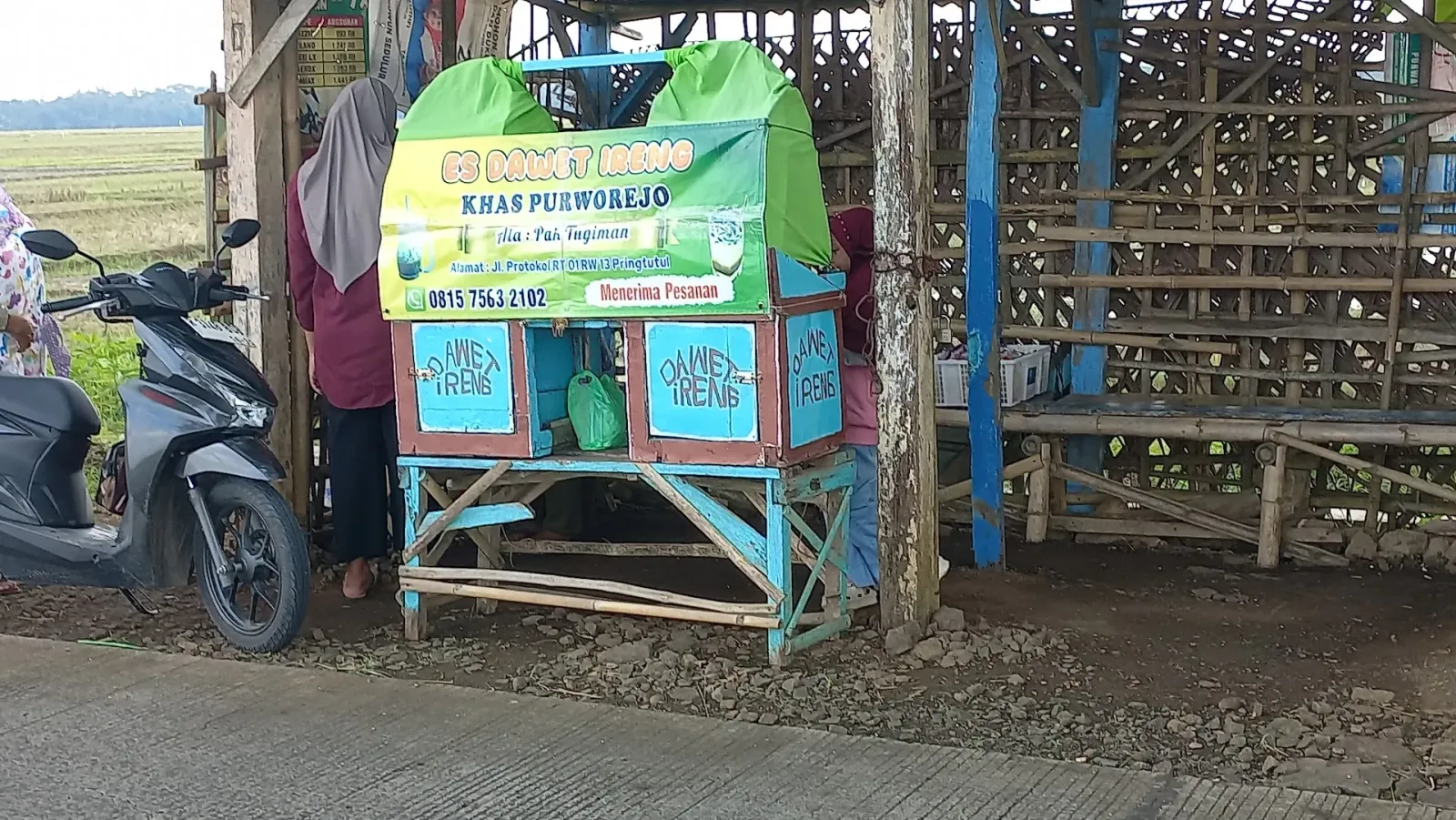 Es Dawet Ireng Pak Tugiman