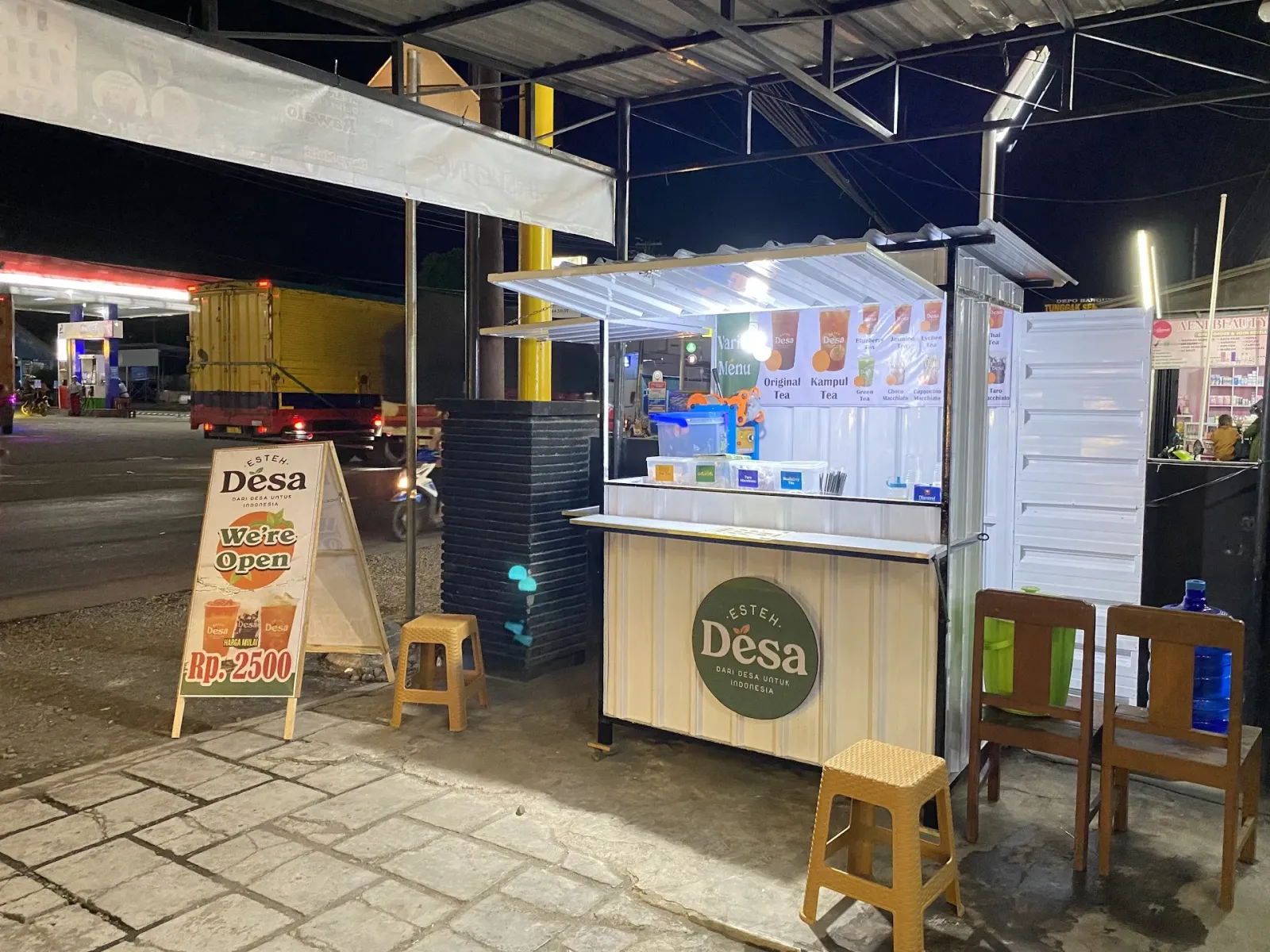 Es Teh Desa Tunggak puta