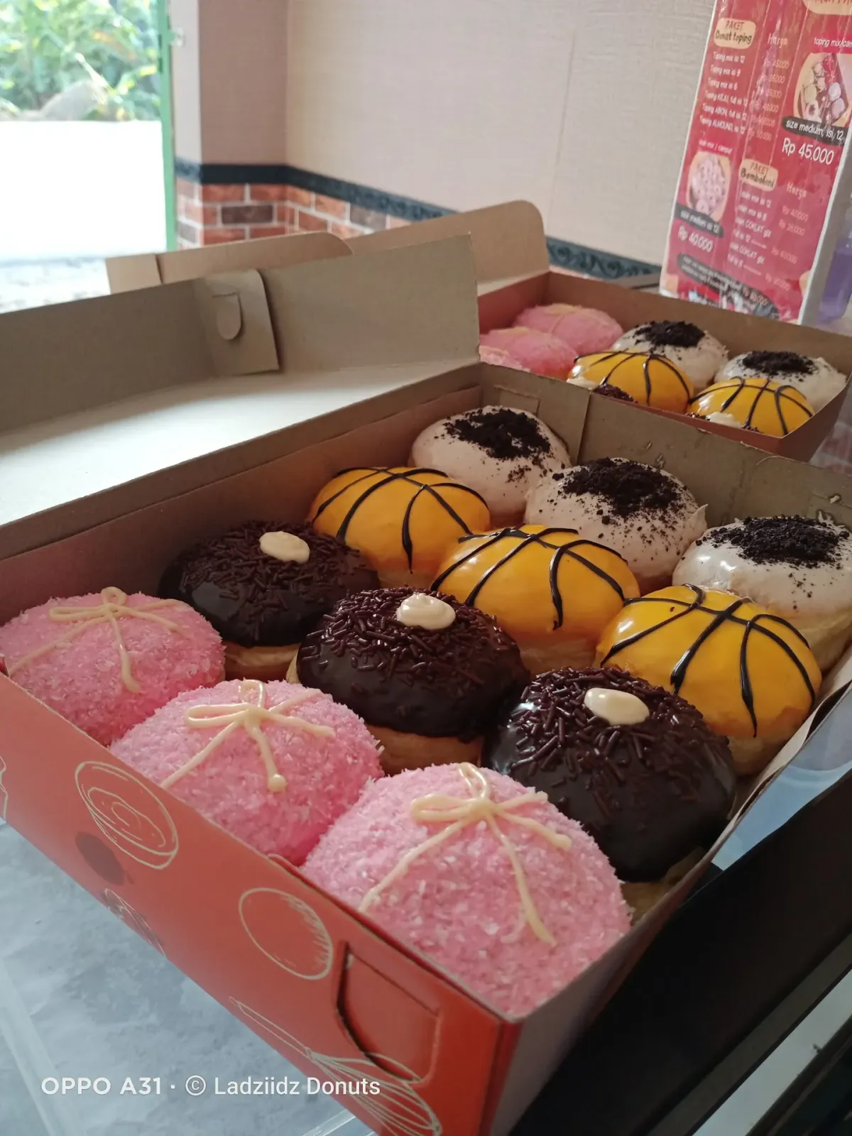 Eza Donat
