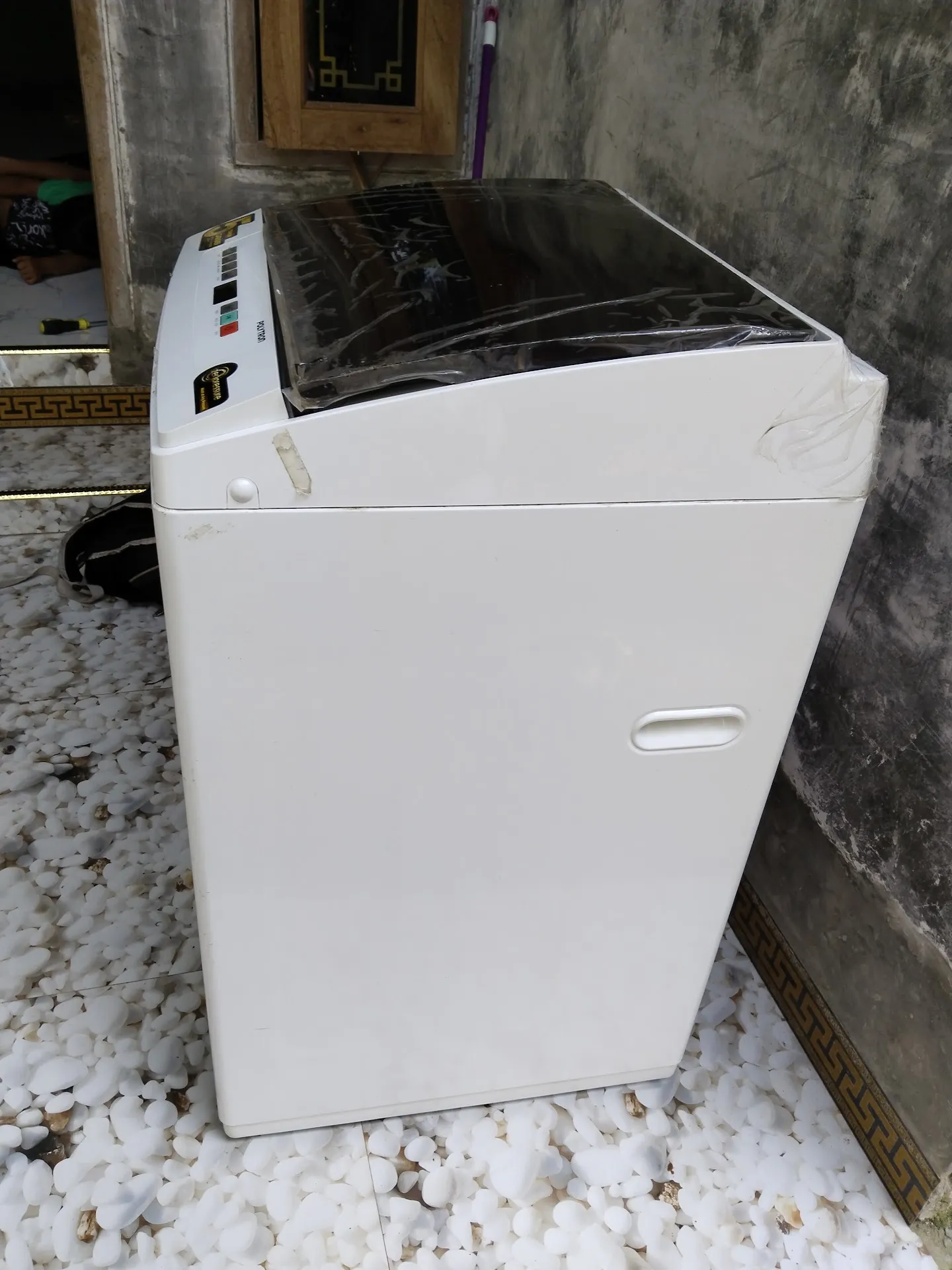 Fajar Servis Elektronikk tv led