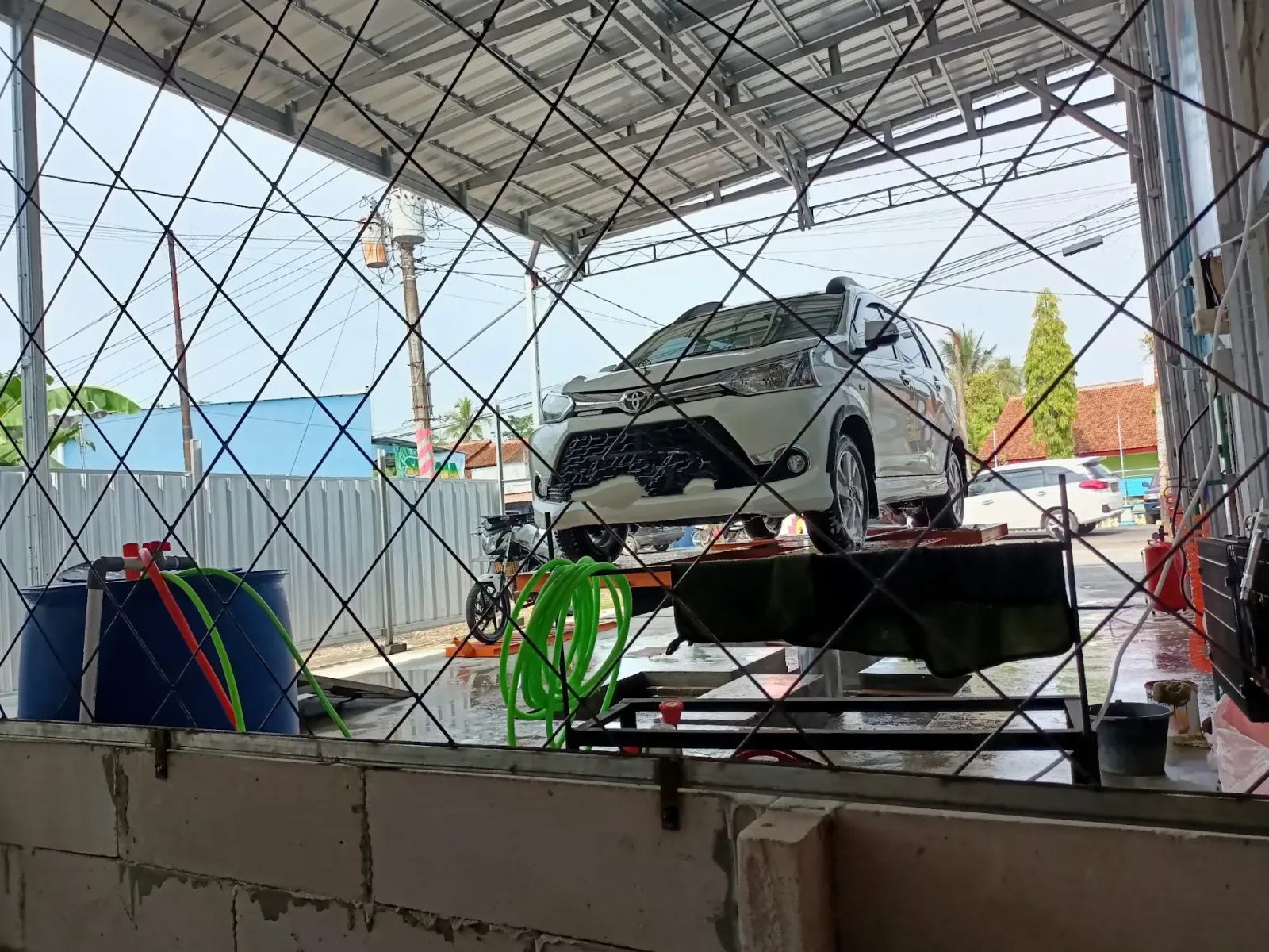 Familly Car Wash