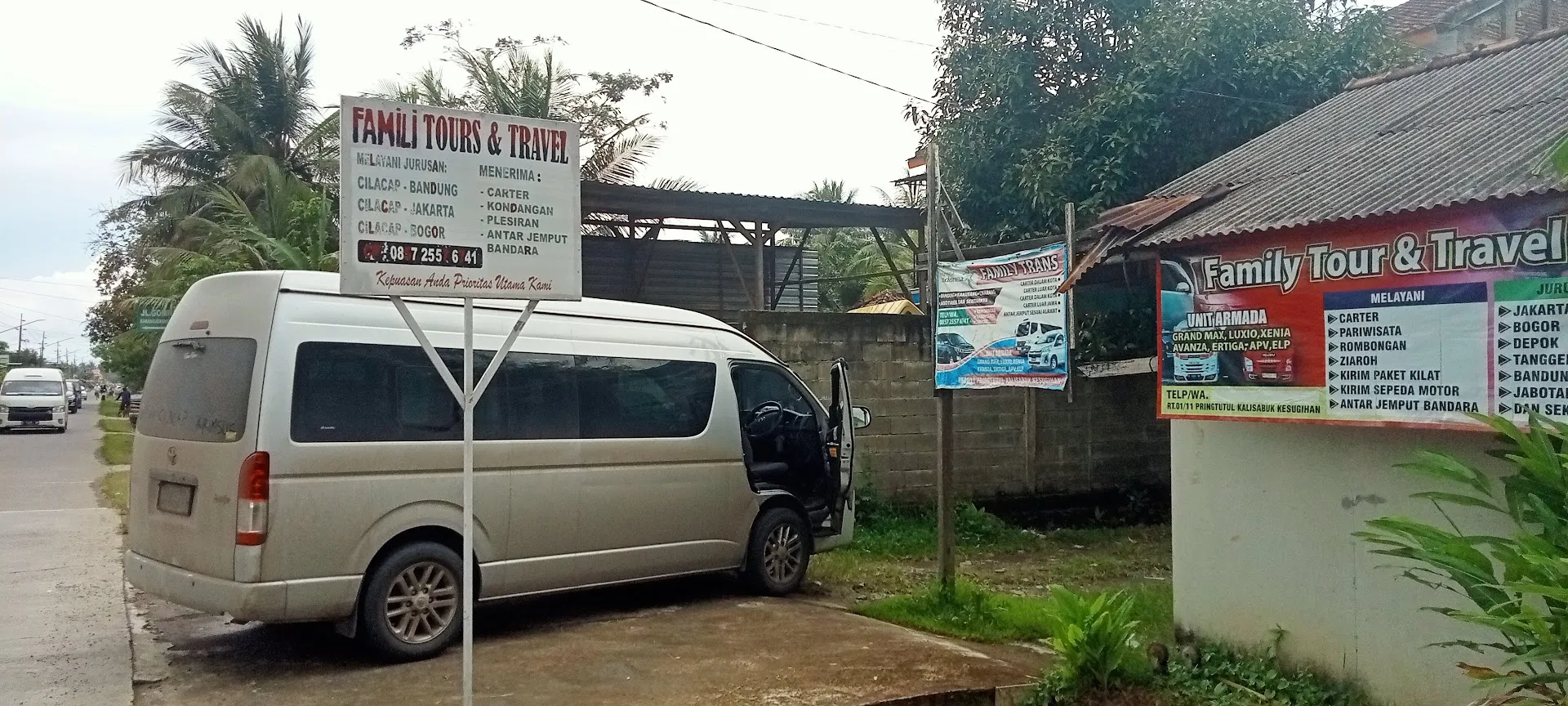 Family tour and travel pringtutul
