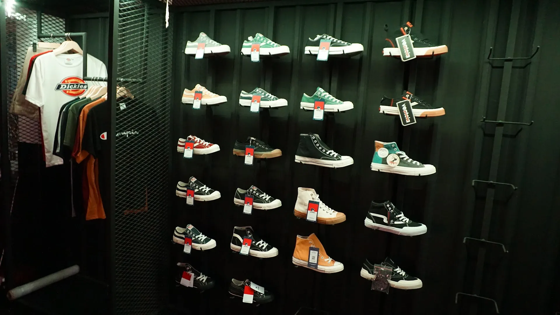 Finesse Stuff Sepatu Ventela & Original Branded