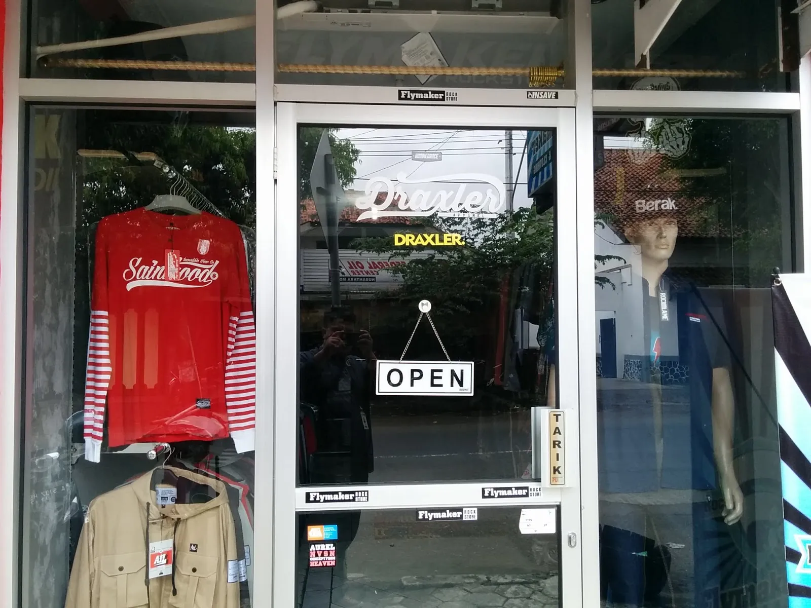 Flymaker Distro & Clothing