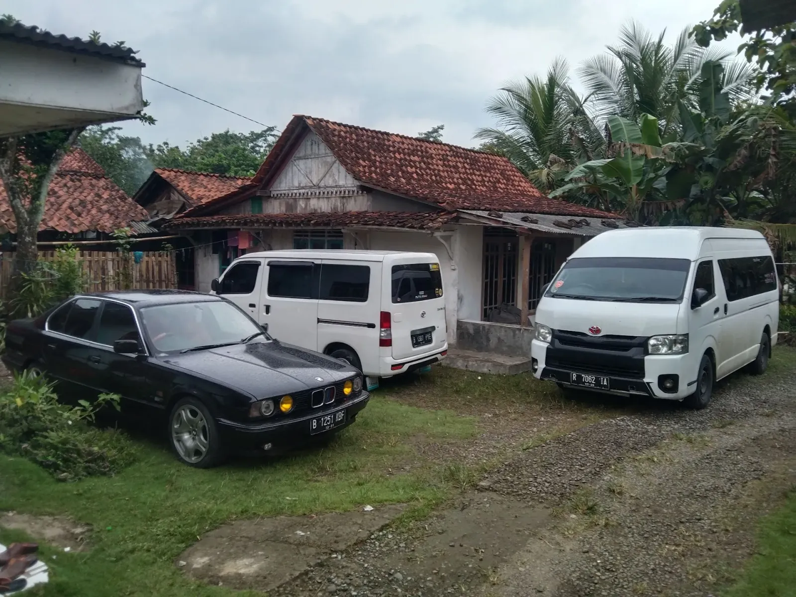 Garasi putra sawiji