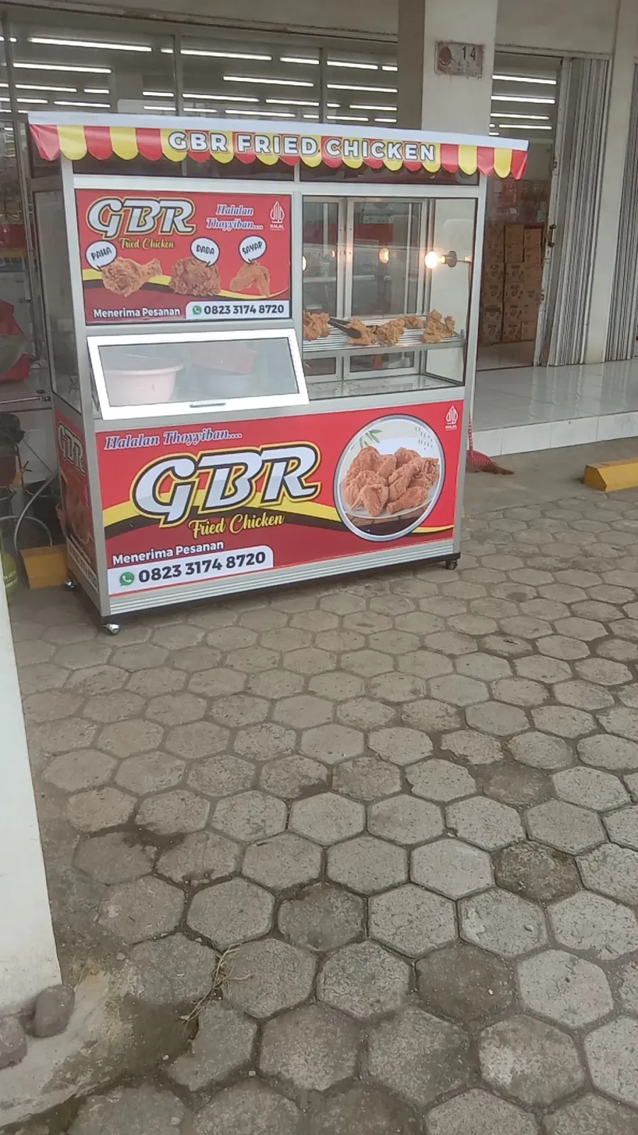 GbR ayam geprek fried chicken