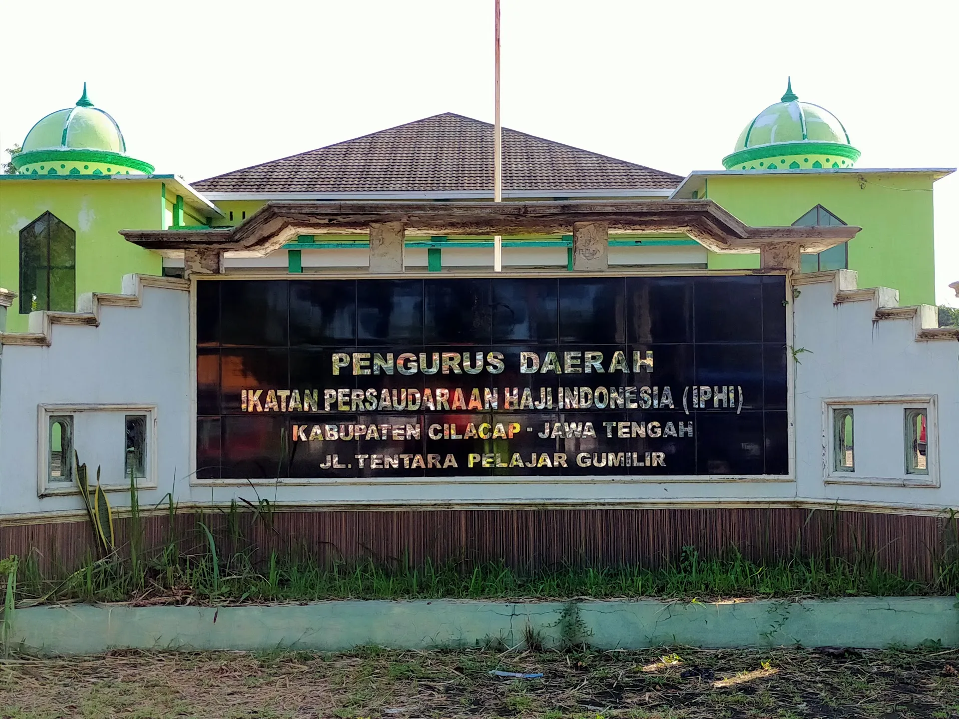 Gedung ( IPHI )