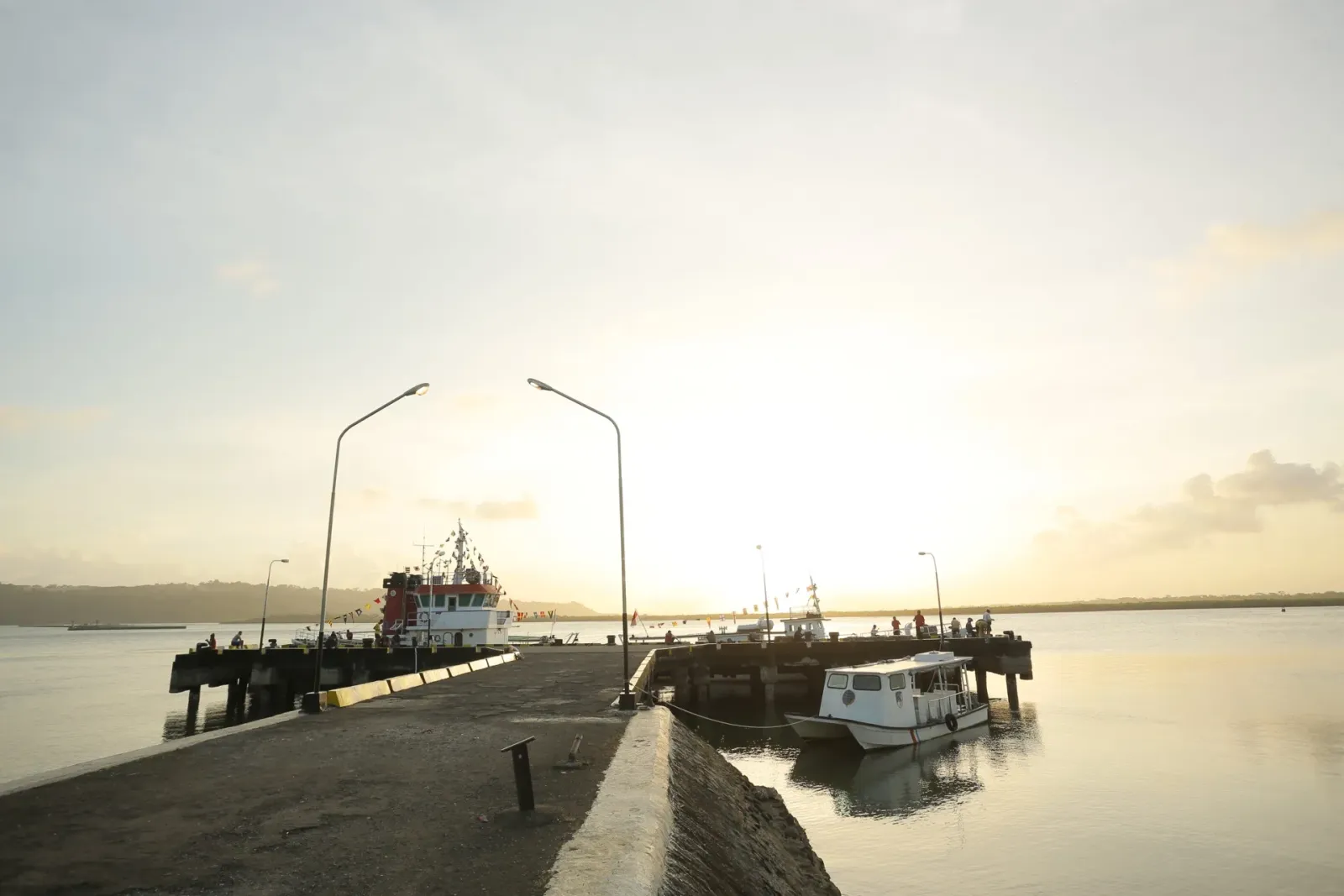 Gedung Pengamatan Laut Distrik Navigasi Cilacap