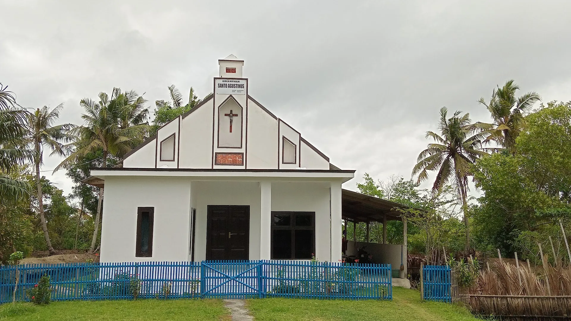 Gereja Katolik Santo Agustinus, Karang Salam