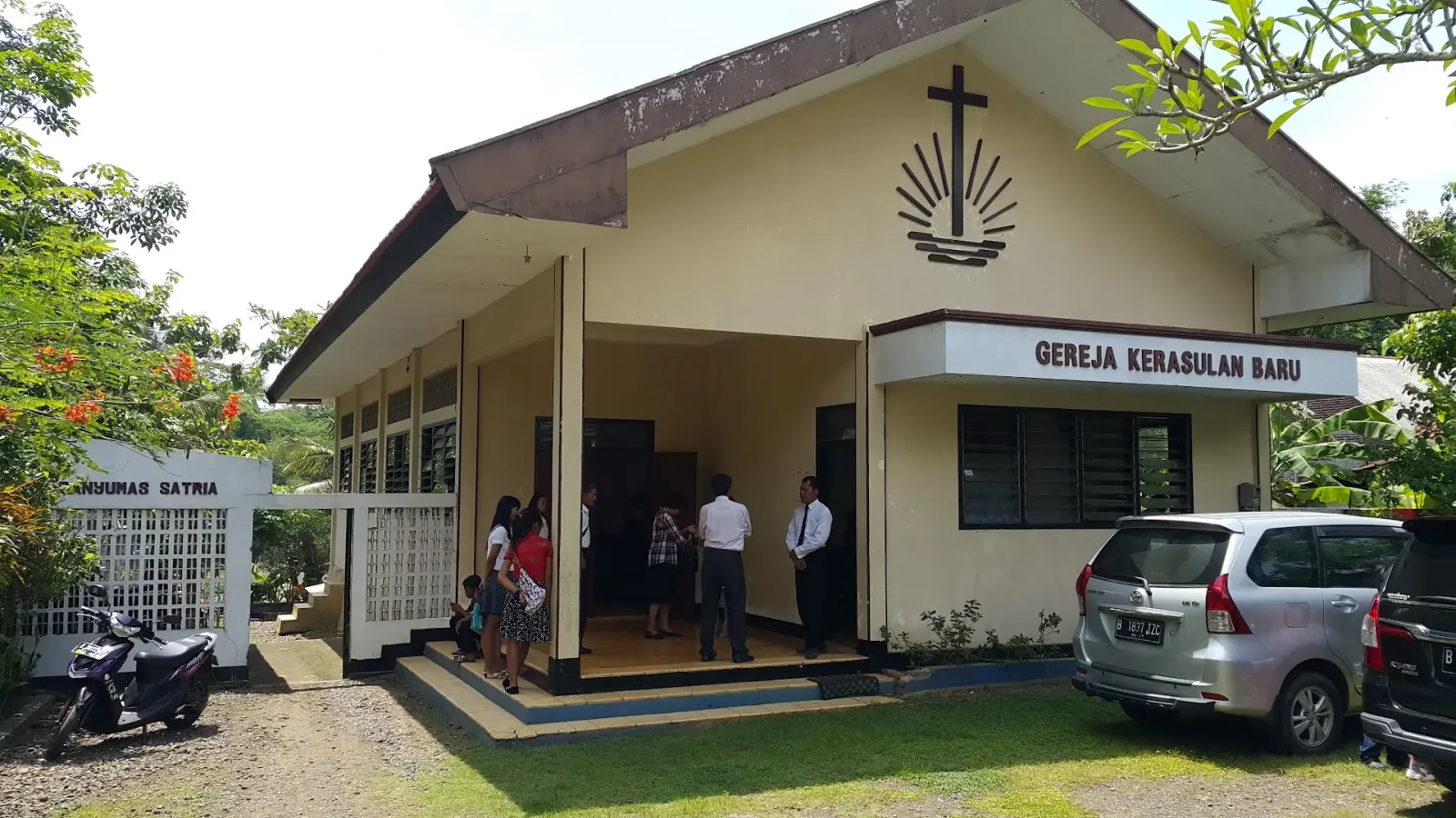 Gereja Kerasulan Baru Grujugan