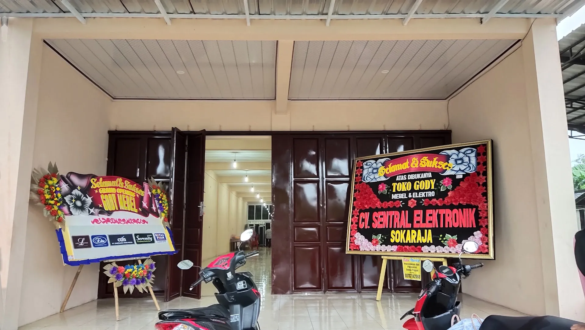 Gody mebel