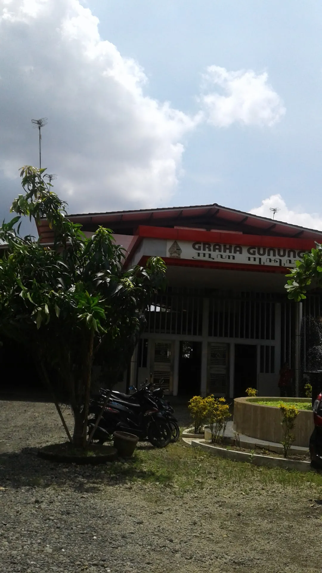 Graha Gunungan Griya Bojong