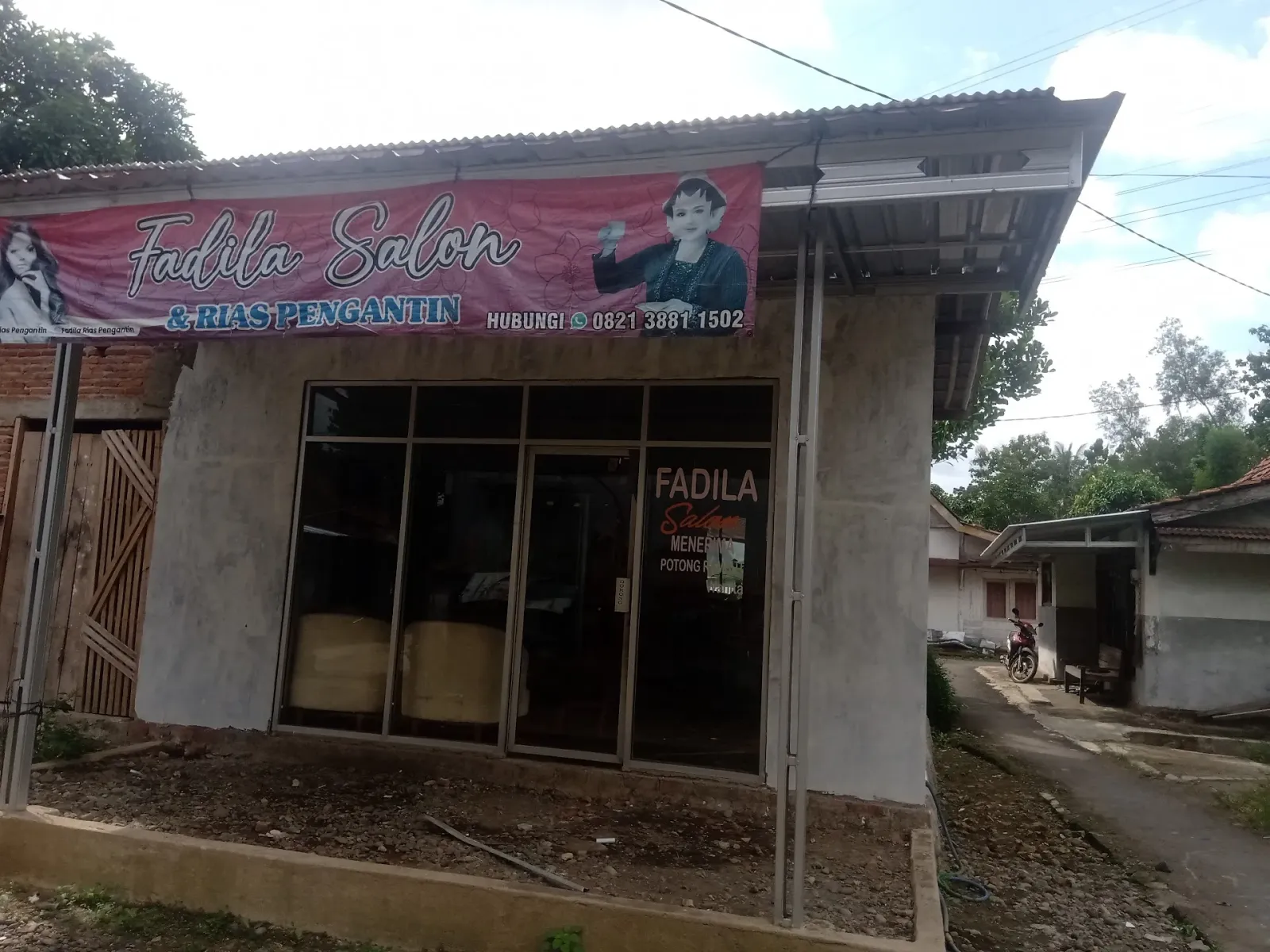 Griya Riyas & Salon Fadila