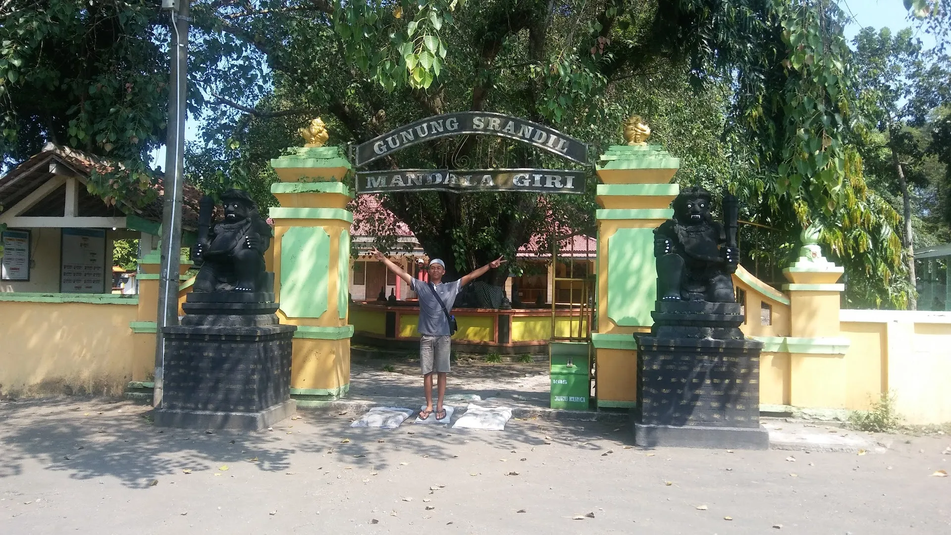 Gunung Srandil