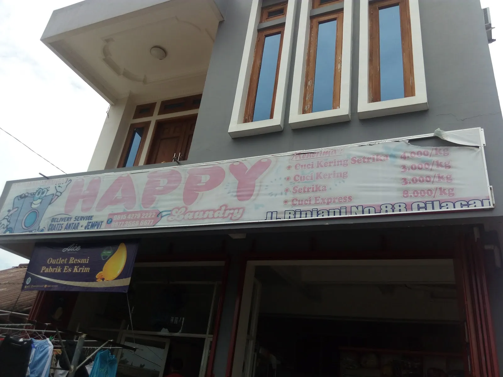 Happy Laundry