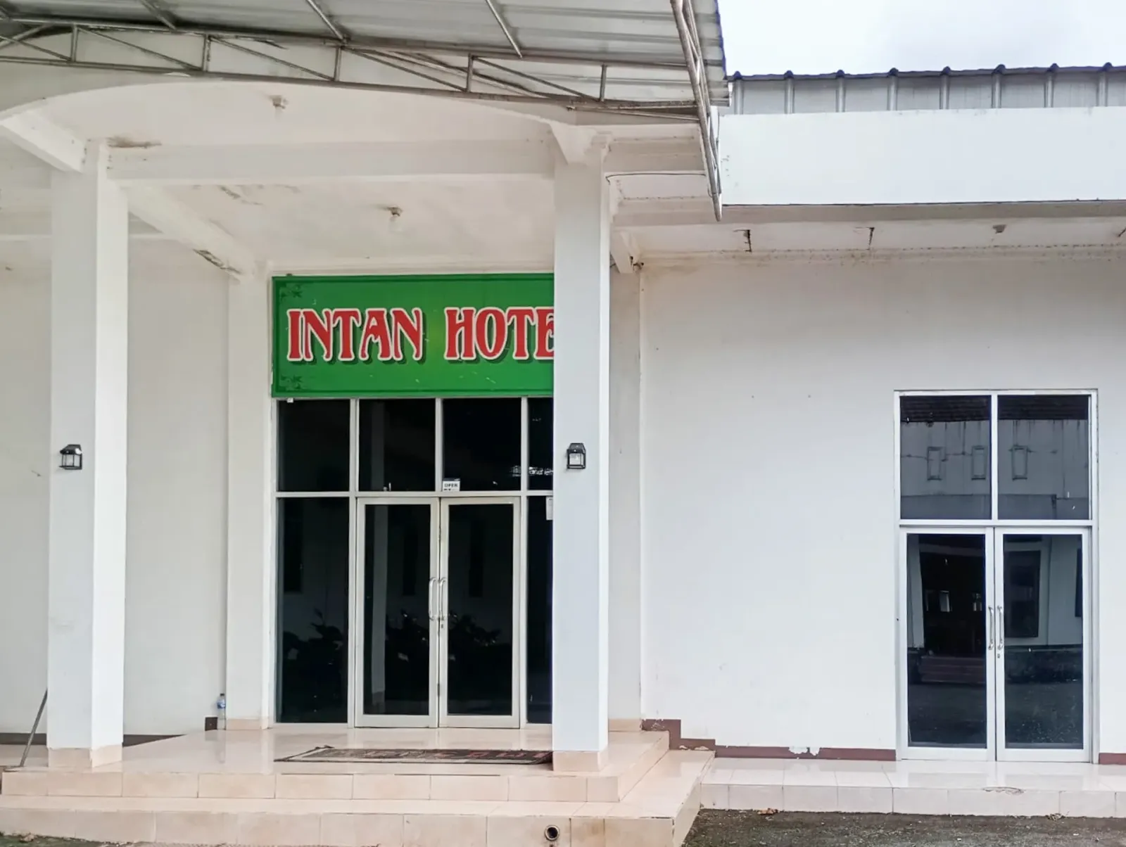 Hotel Intan Sampang Banyumas RedPartner