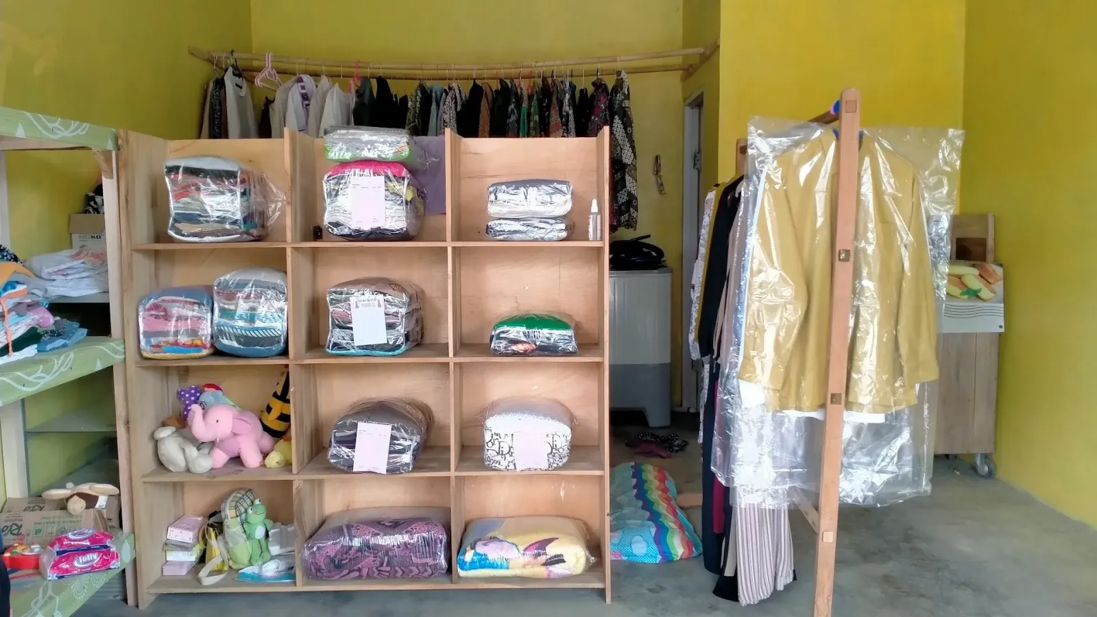 HUSNA LAUNDRY