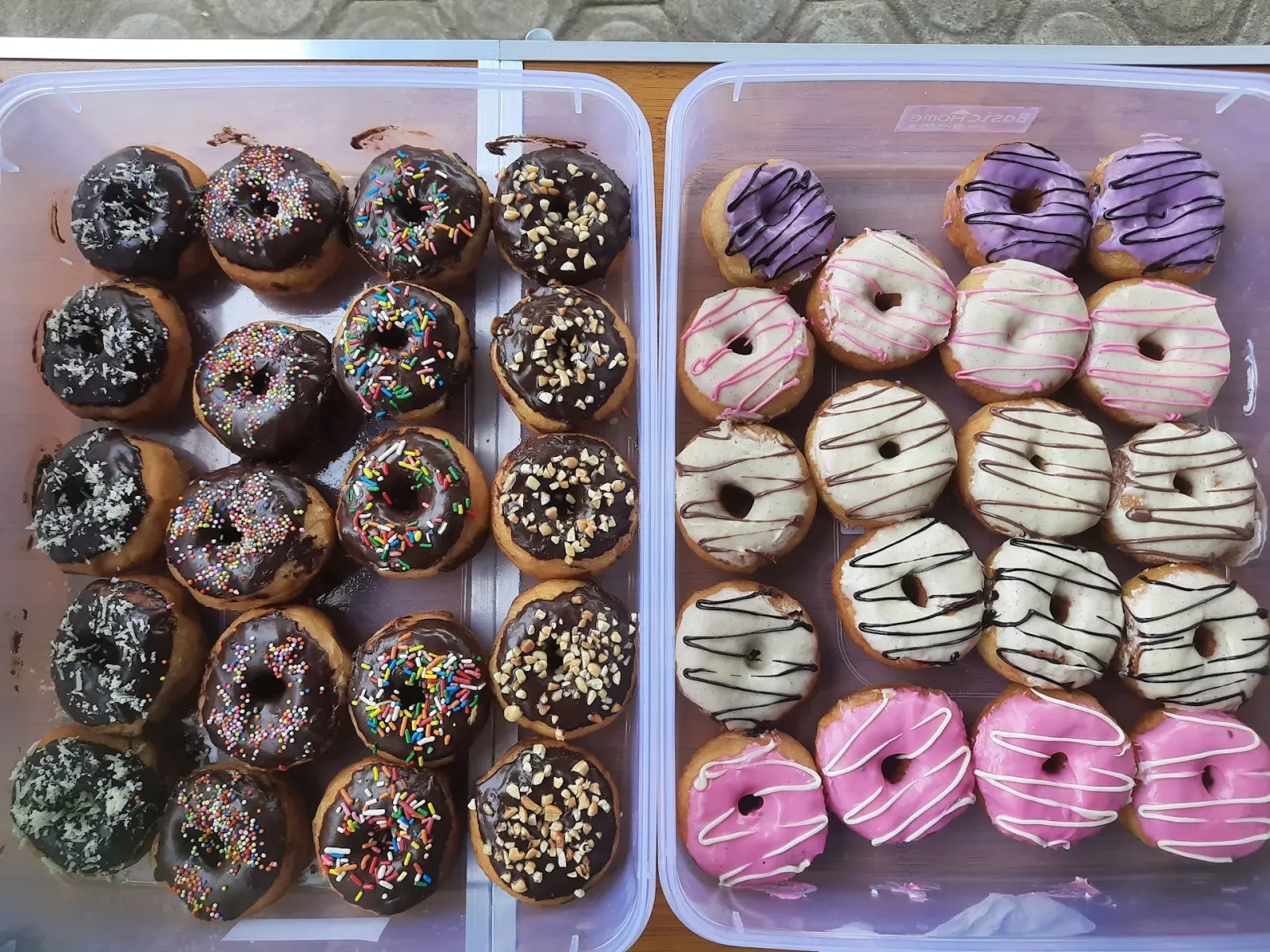 IKI Donuts