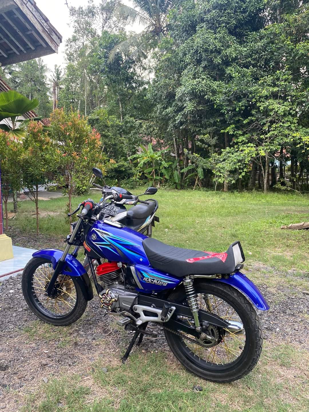 IMONG MOTOR Bengkel dan Mekanik Motor Balap dan Service