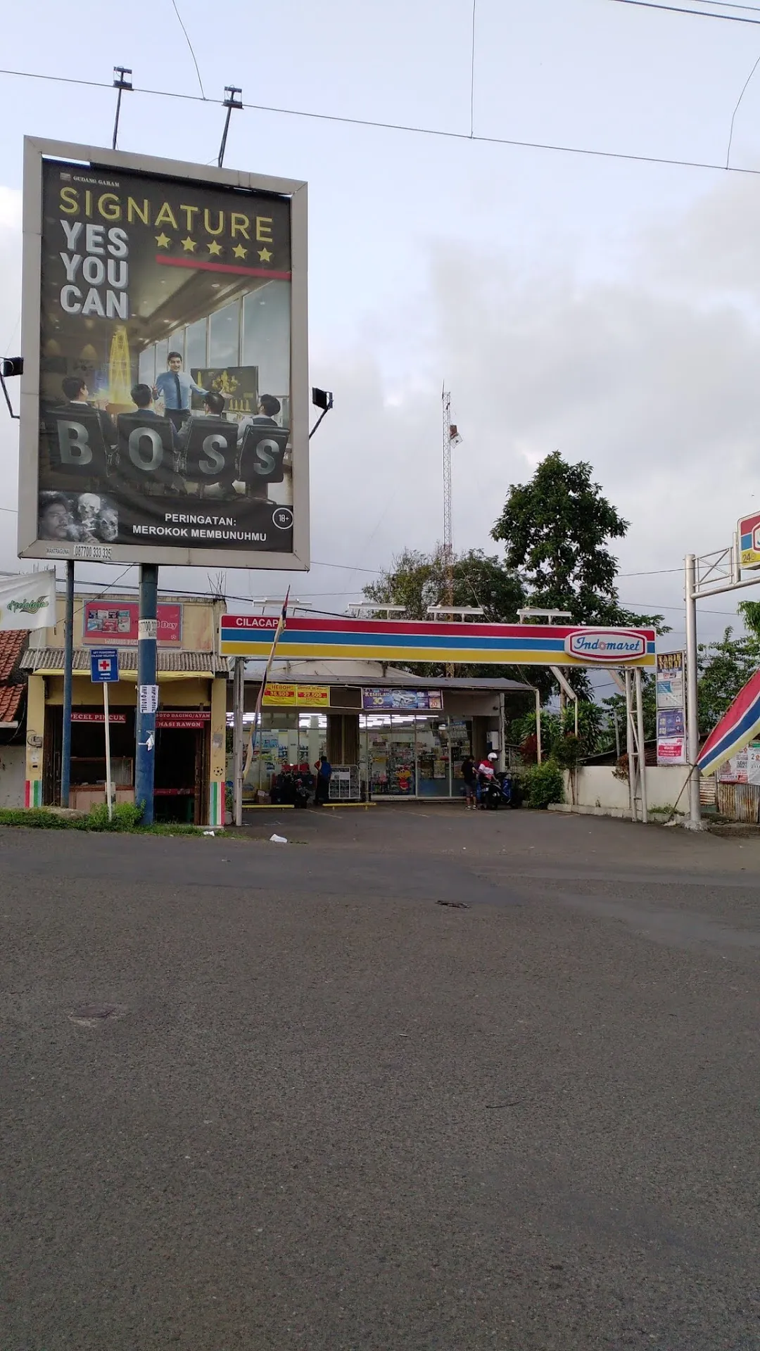 Indomaret Cilacap 3