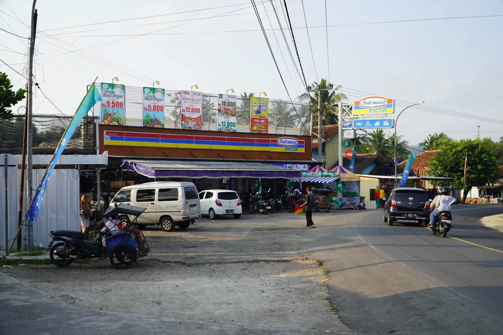 Indomaret & Point Coffee Kalipucang