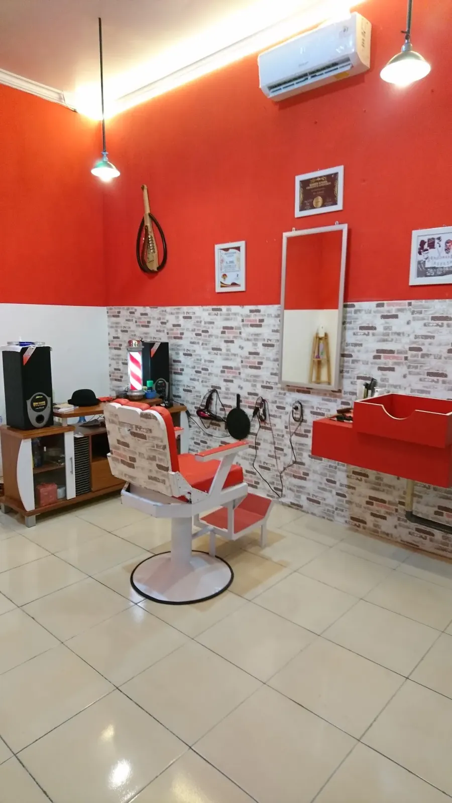 INDONESIA BARBER SHOP