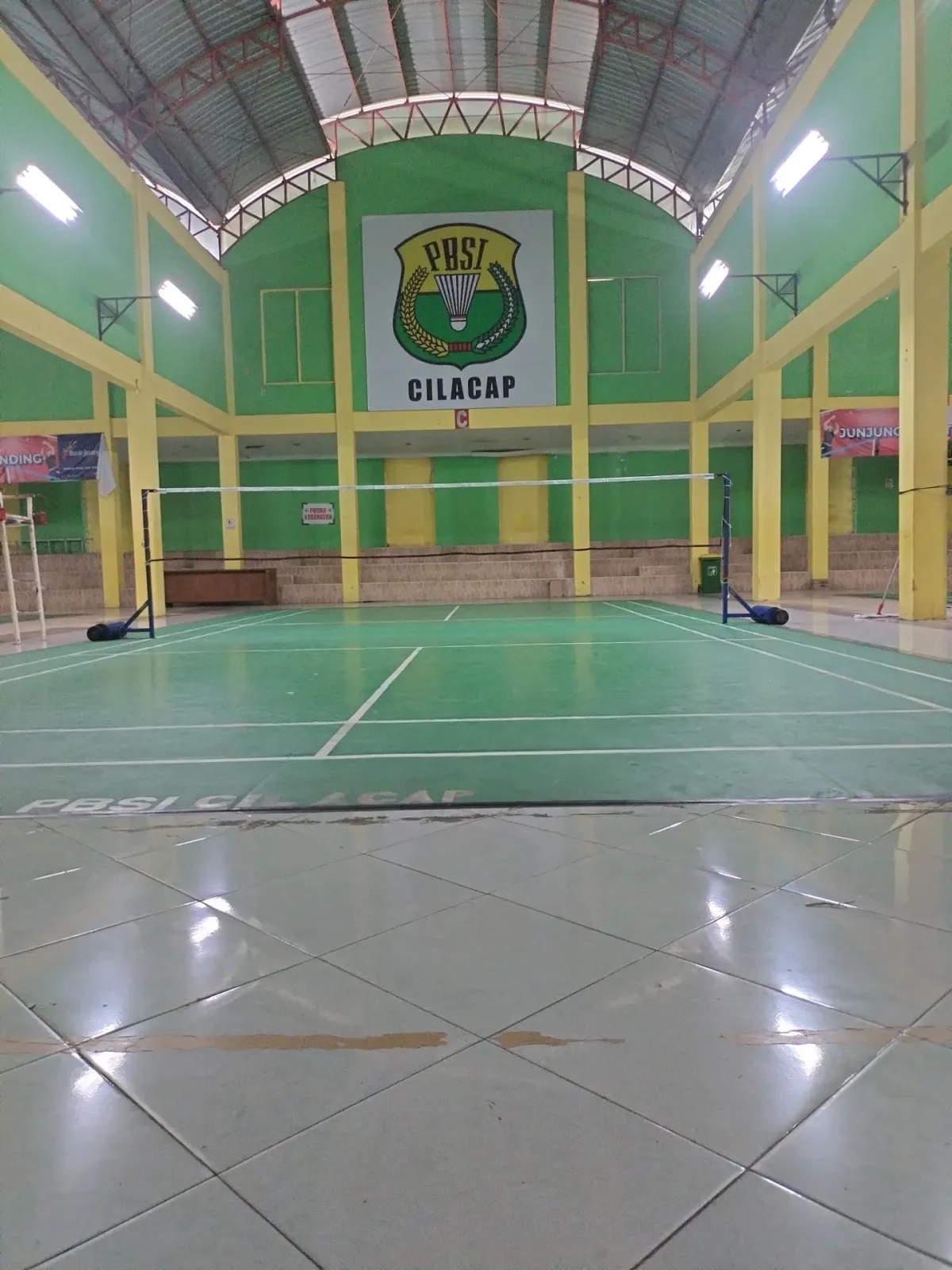 Indoor Bulutangkis Cilacap