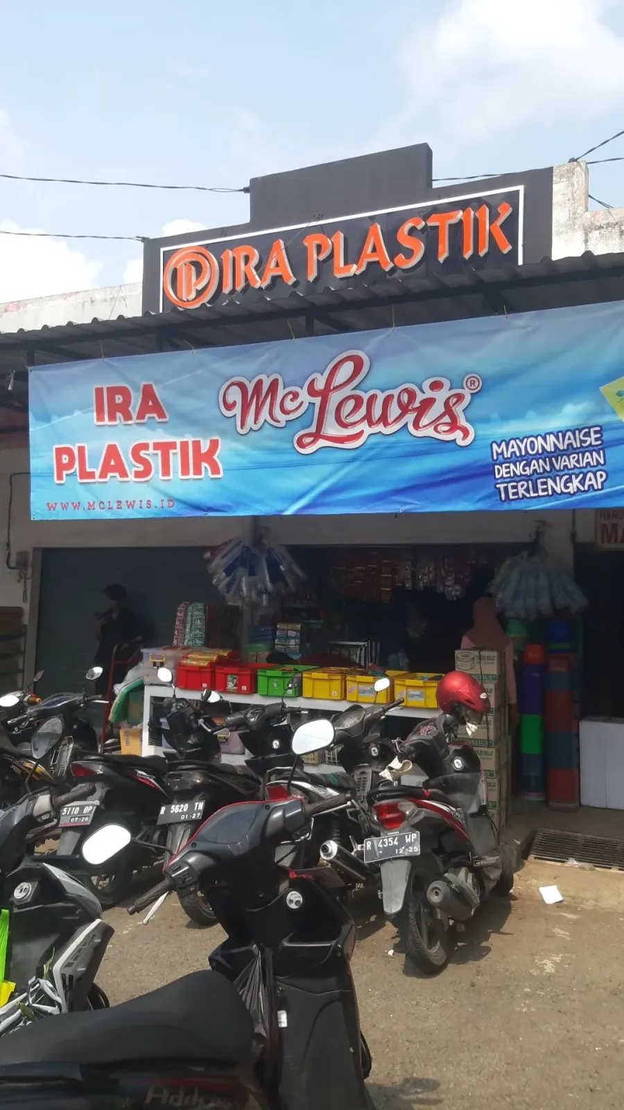 Ira Plastik