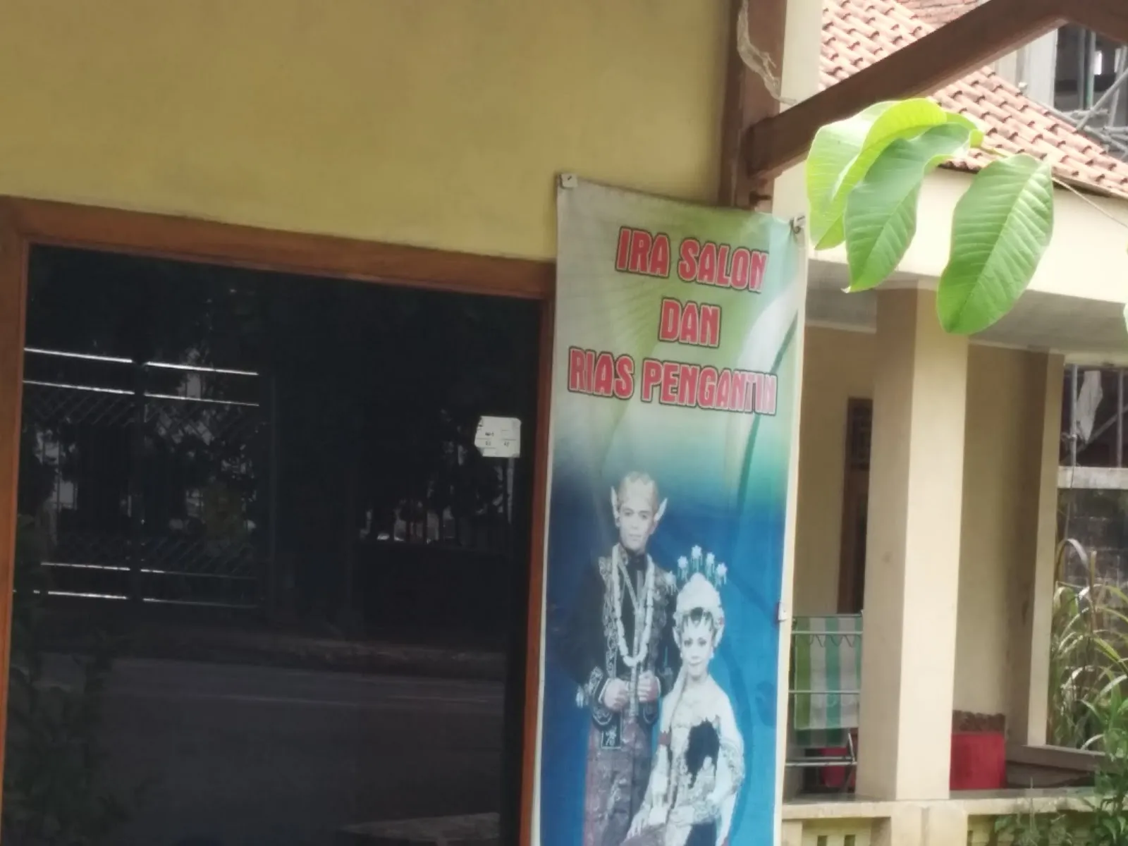 Ira Salon Dan Rias Pengantin