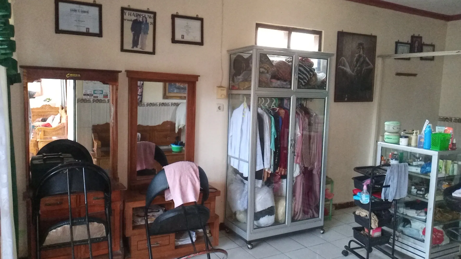 Irul Salon