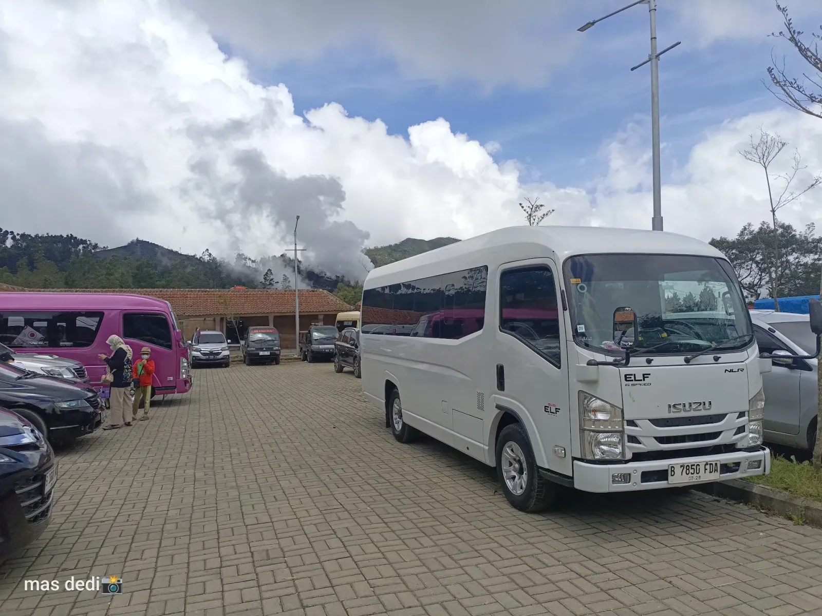 Jasa angkut barang & pariwisata