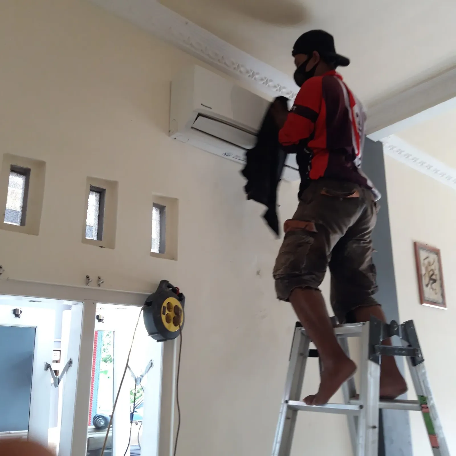 Jasa teknisi ac, kulkas, mesin cuci, sanyo, water heater, jual barang second dan baru. Bismillah hansrara teknik