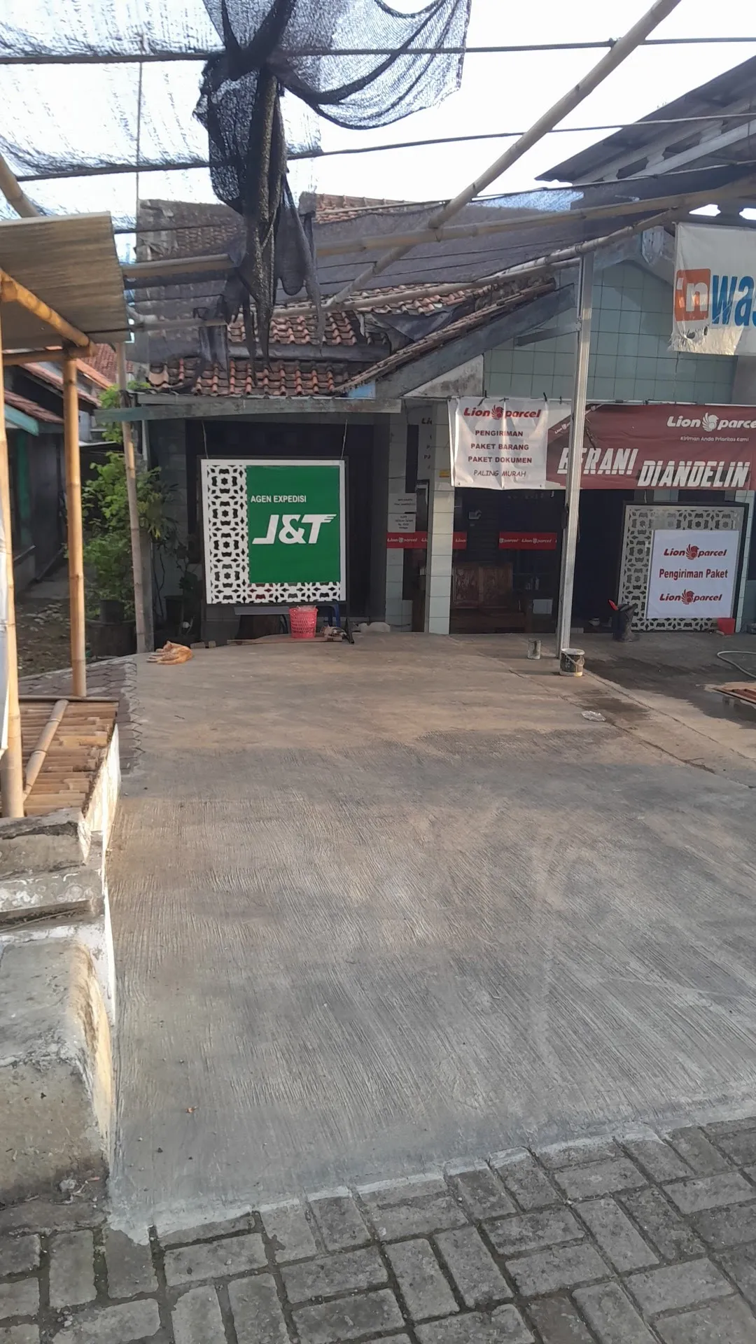 JNT cargo CILACAP