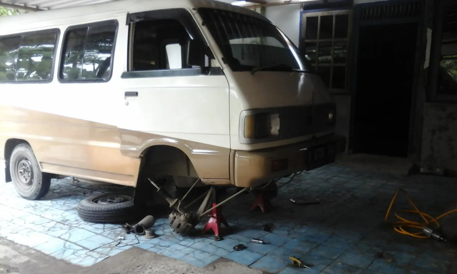 JONO BENGKEL MOBIL