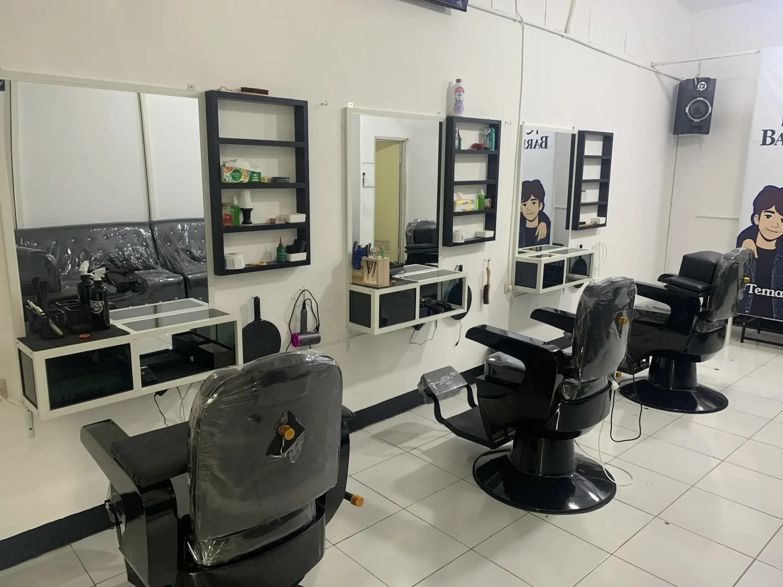 KANCA BARBERSHOP