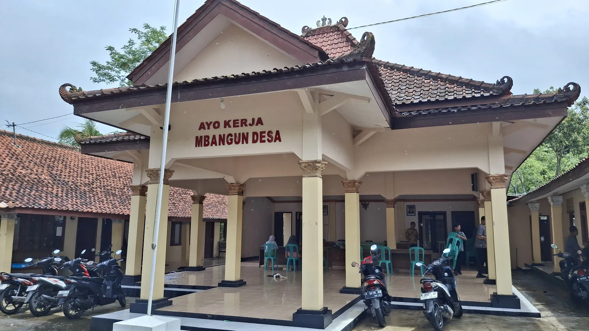 Kantor Balai Desa Jangrana