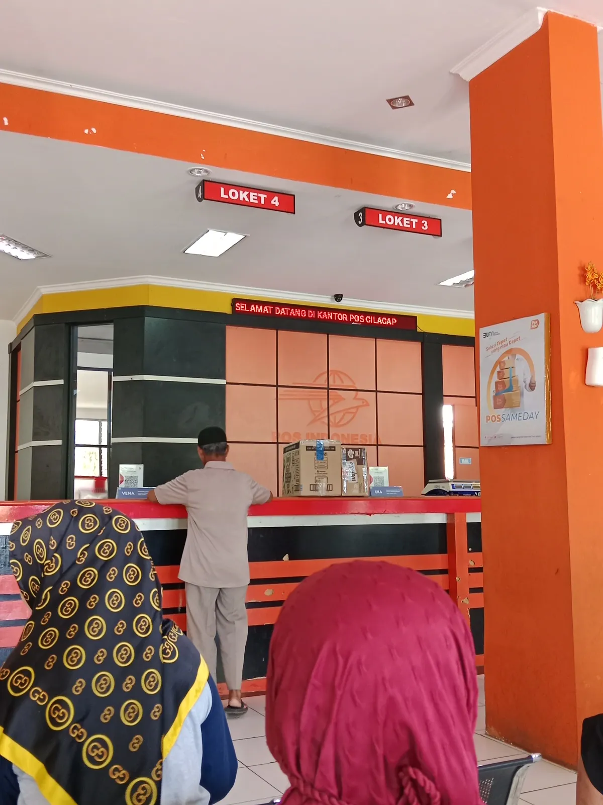 Kantor Cabang Pos Cilacap