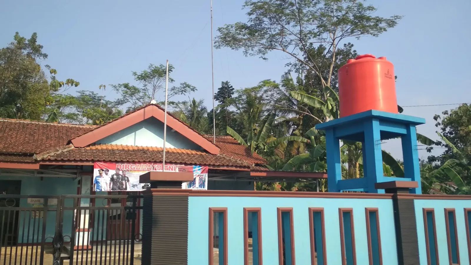 Kantor Desa Bangsa