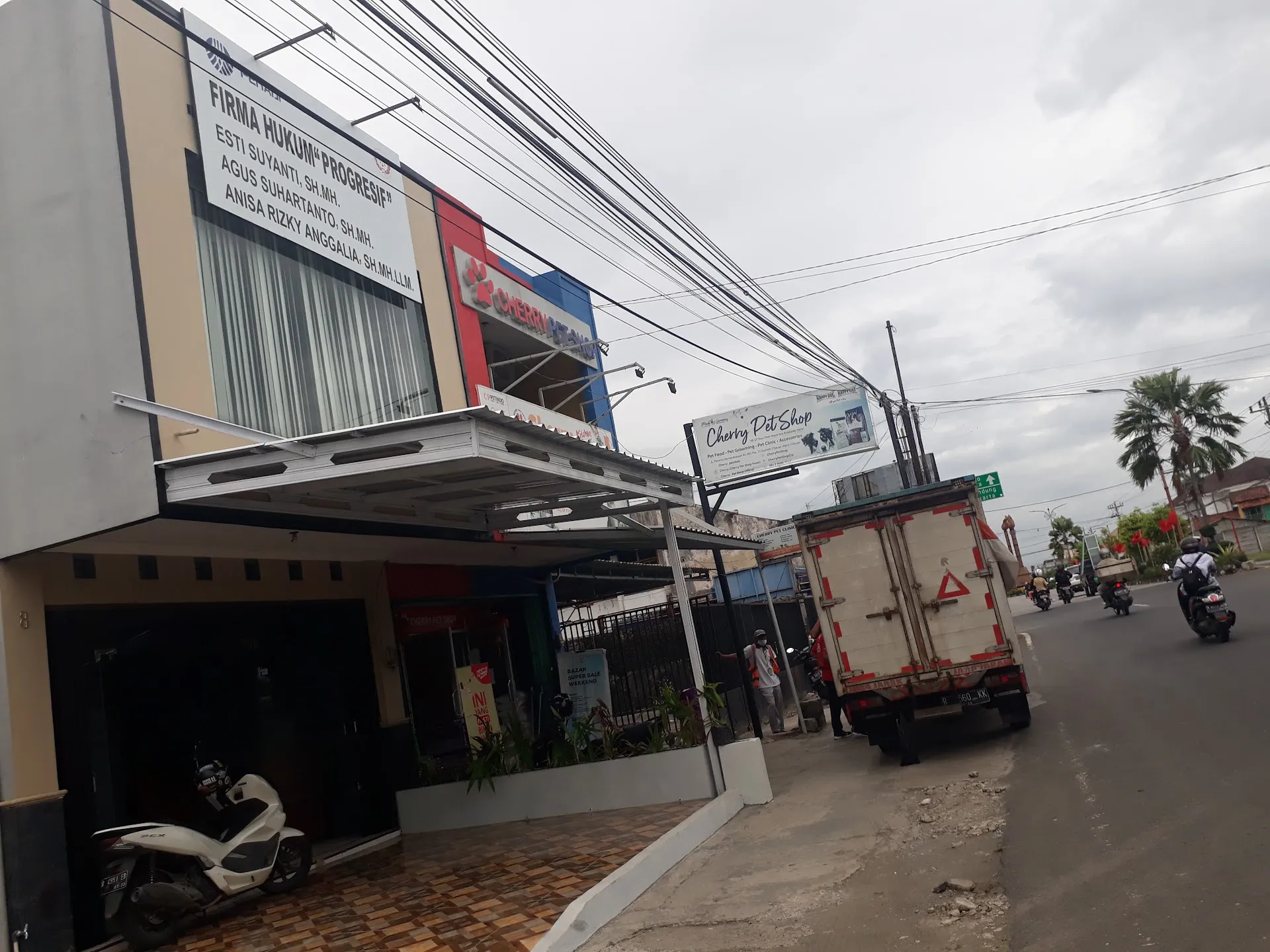 KANTOR FIRMA HUKUM PROGRESIF