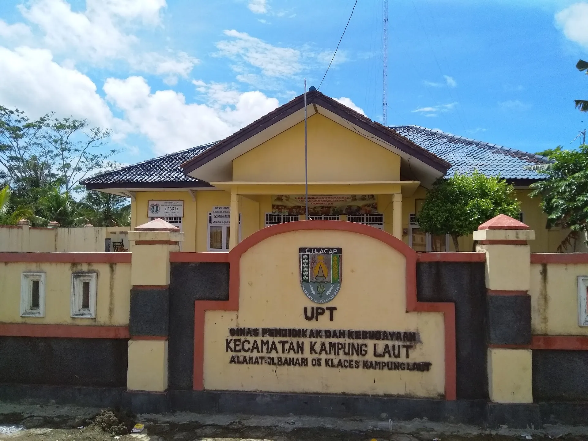 Kantor Kecamatan Kampung Laut
