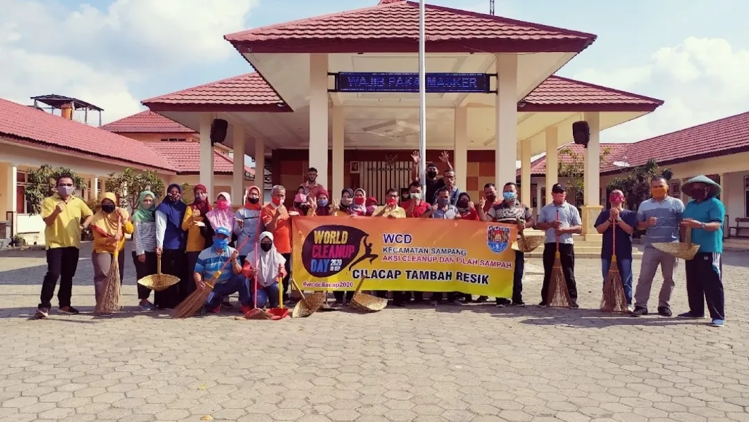 Kantor Kecamatan Sampang