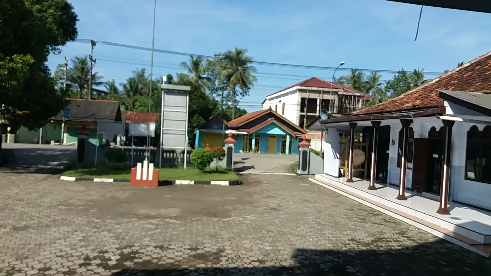 Kantor Kepala Desa Tinggarjaya